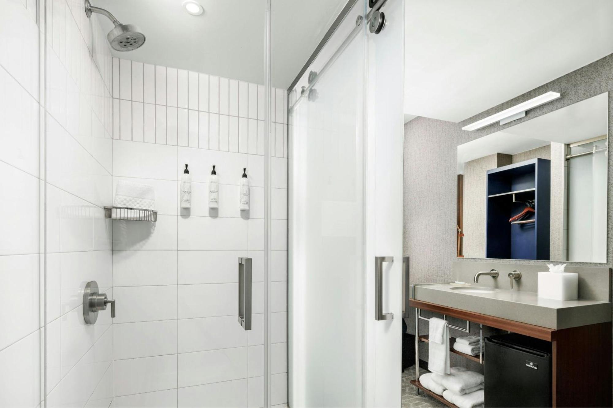 Springhill Suites By Marriott New York Manhattan/Times Square South Esterno foto
